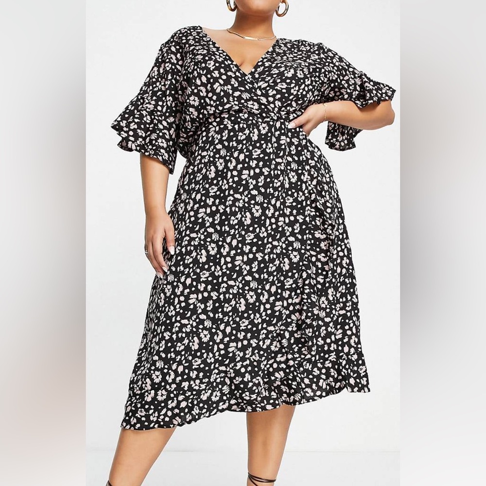 NWT Plus Pink & Black Floral Midi Dress
